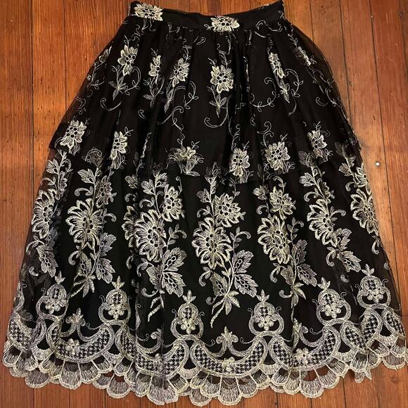Vintage 80's Black and Gold Floral Tulle Maxi Skirt Mylesport Size 26 - Picture 1 of 4